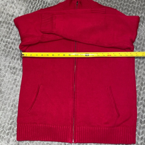 L.L. Bean 100% Cotton Red Zip Up Flannel Lined Sweater. Size Large. - Picture 8 of 9